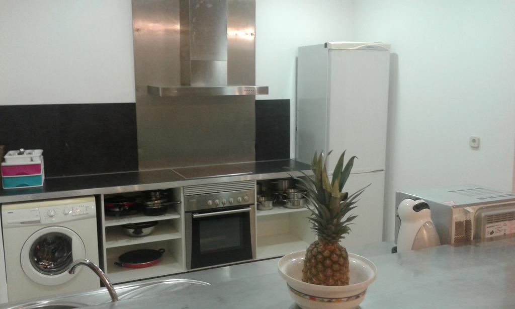 Mombuey Valdebebas Guest house Madrid
