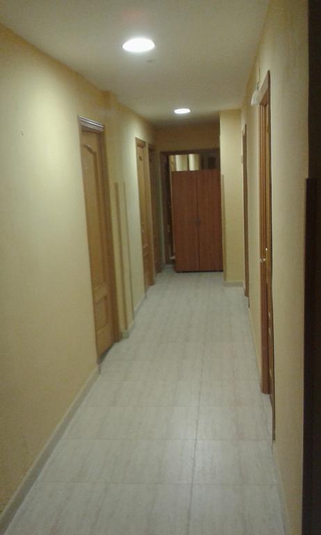 Mombuey Valdebebas Guest house *