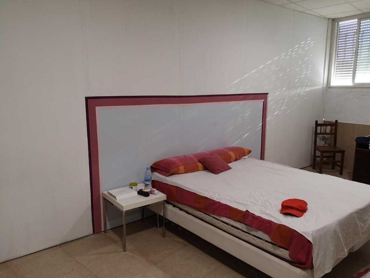 Guest house Mombuey Valdebebas Madrid