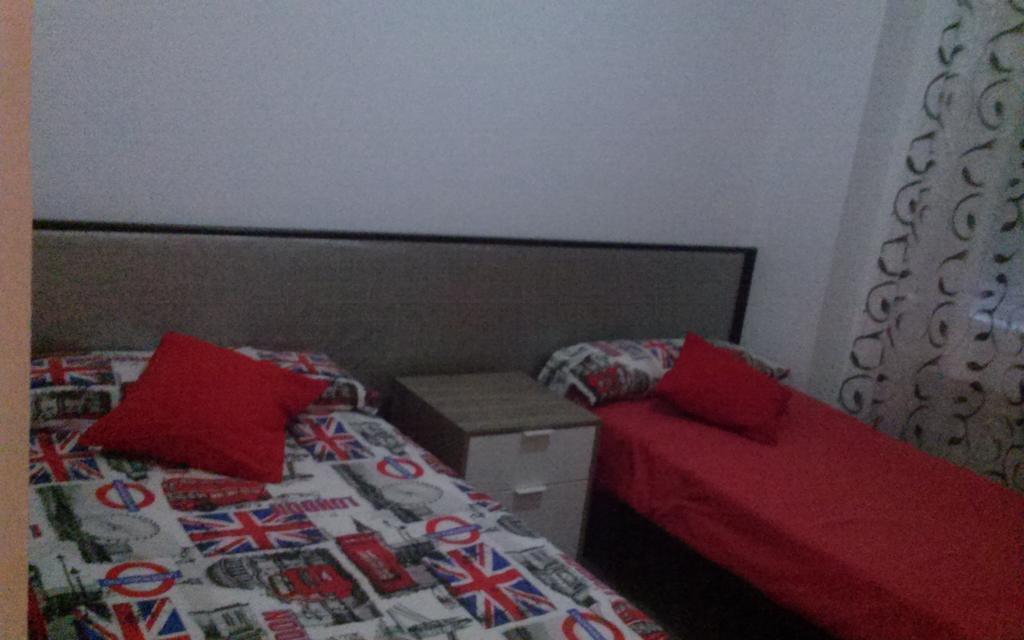 Mombuey Valdebebas Madrid